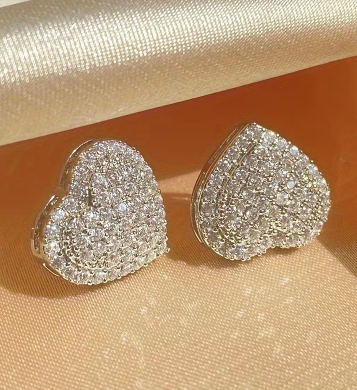Diamond heart earrings
