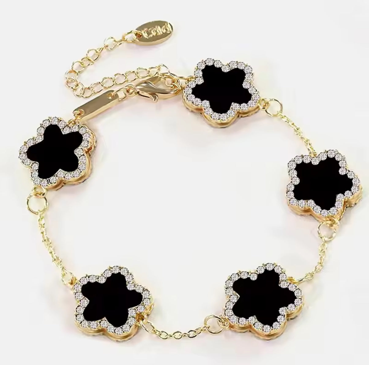 Stone clover bracelet