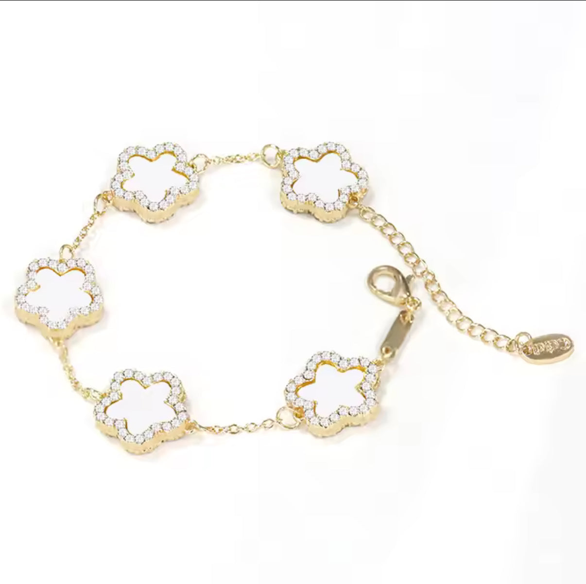 Stone clover bracelet