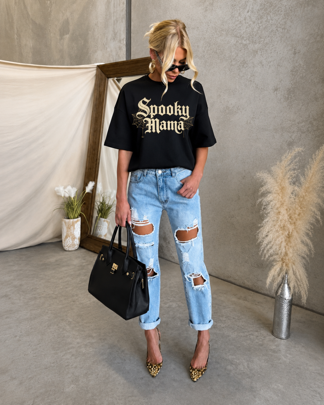 Spooky Mama Tee