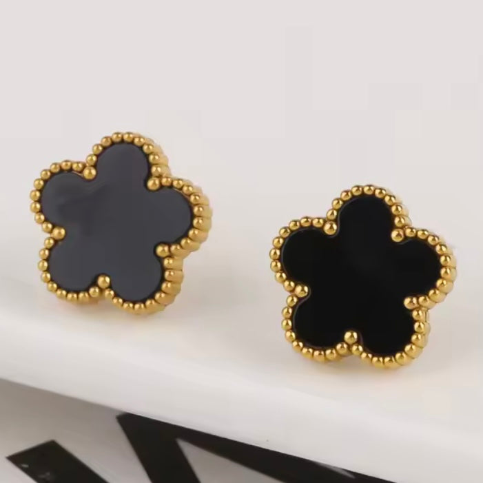 Clover Studs
